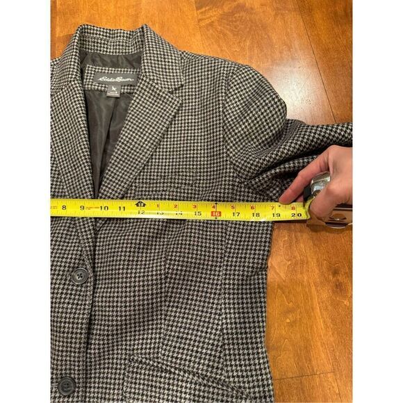 Woman’s Eddie Bauer wool blazer jacket - Picture 4 of 6